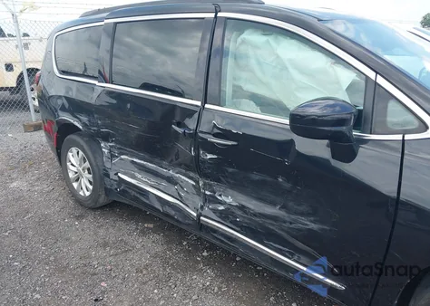 2017 Chrysler Pacifica Touring-L from USA, damaged, VIN 2C4RC1BG0HR583203